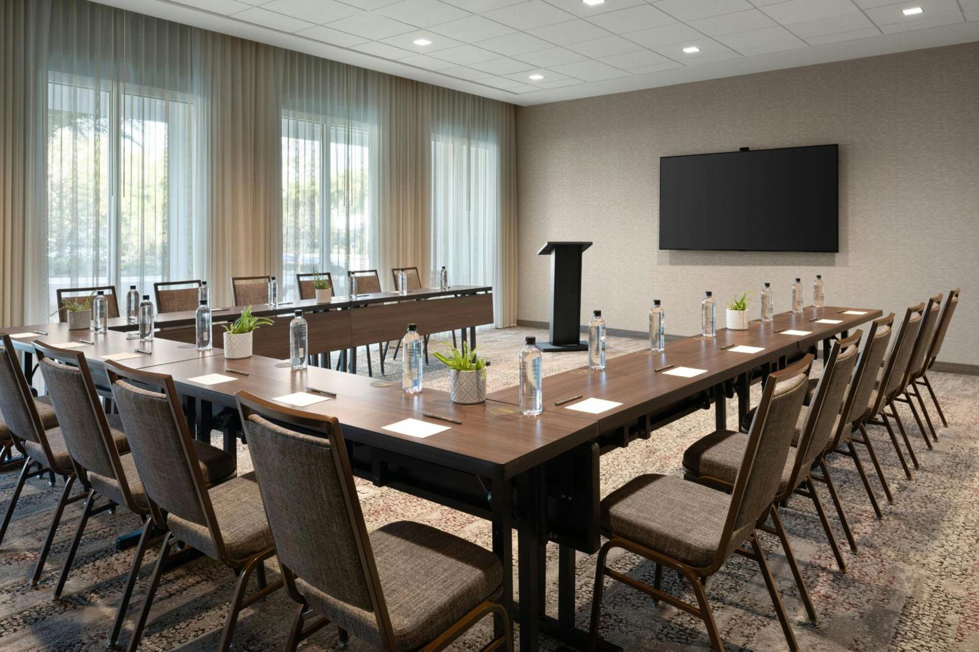 Courtyard By Marriott Titusville Kennedy Space Center Exterior photo